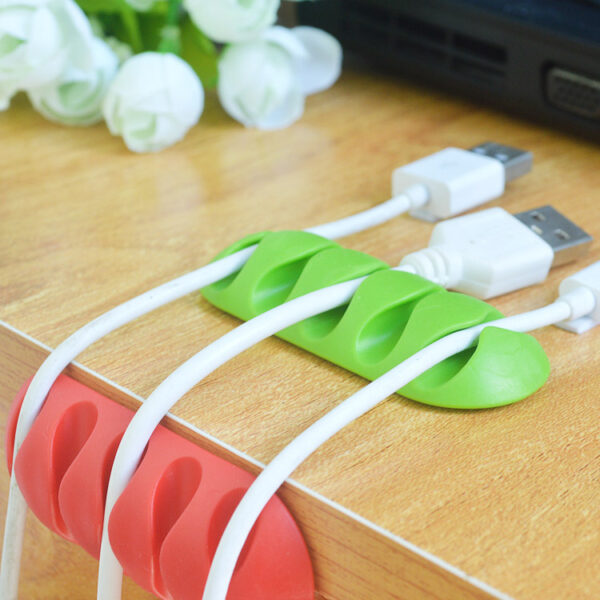 Kẹp cố định dây sạc