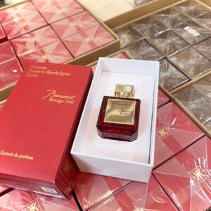 Nước hoa Maison Francis Kurkdjian Baccarat Rouge 540 Extrait 70ml