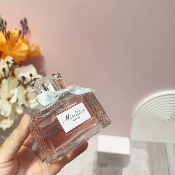 Nước hoa nữ Miss Dior Parfum